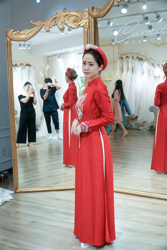 11-ao-dai-cuoi-don-gian (8)