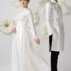 BST áo dài trắng đầy quyến rũ của Camile