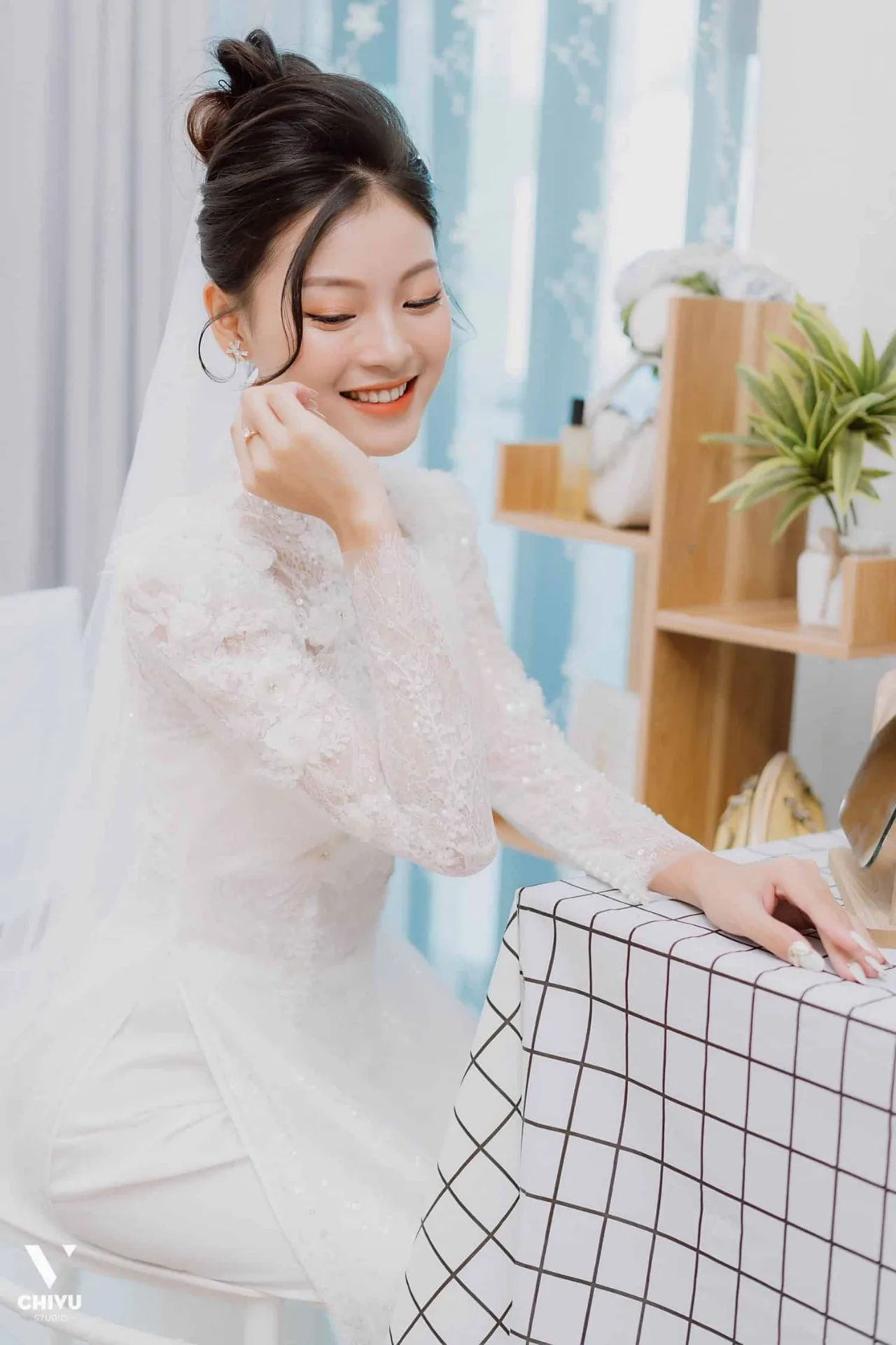 May đo váy cưới cô dâu Á khôi Thu Huyền (22)