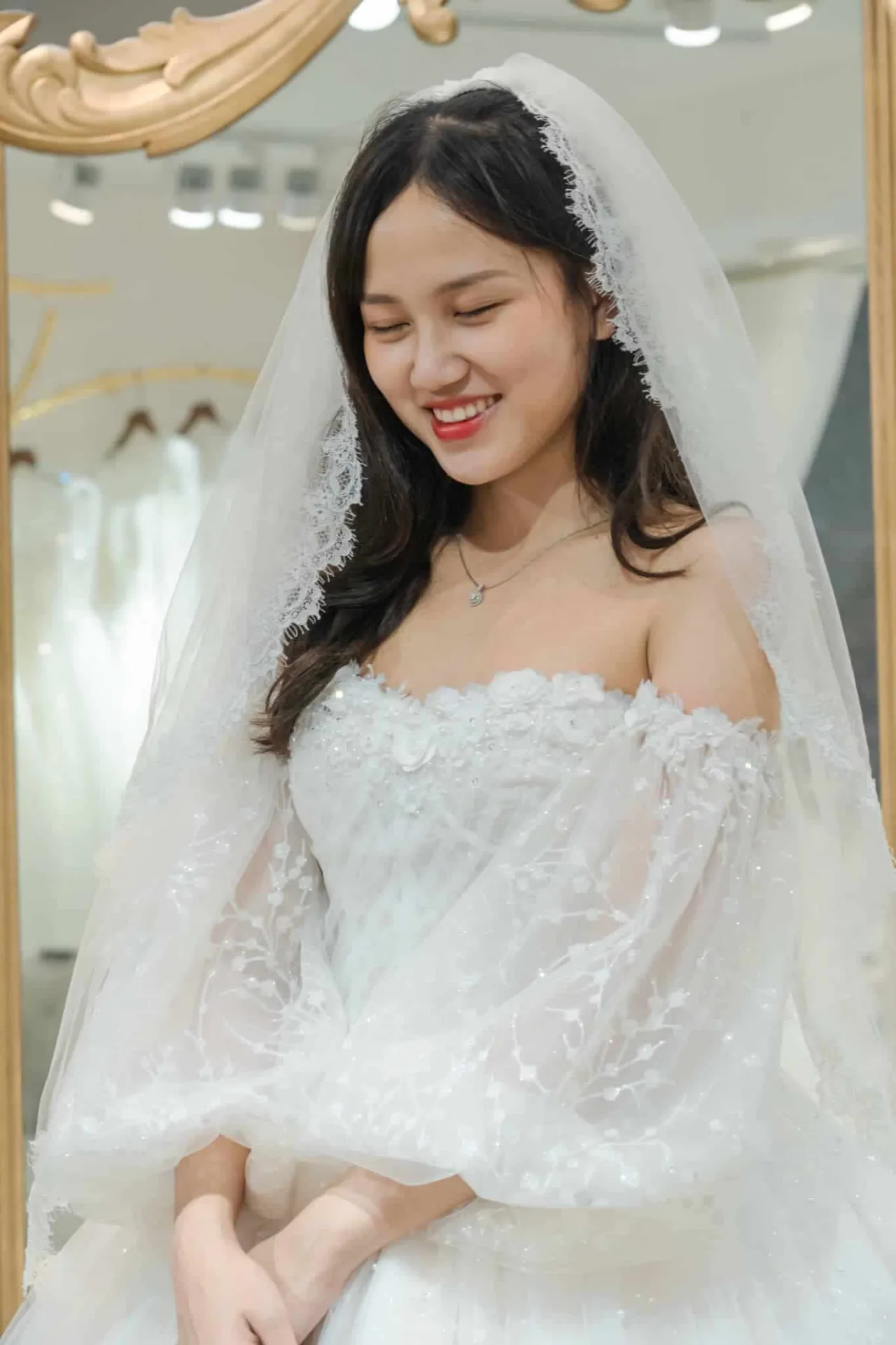 Thiết kế may đo váy cưới cô dâu Thu Trang (3)