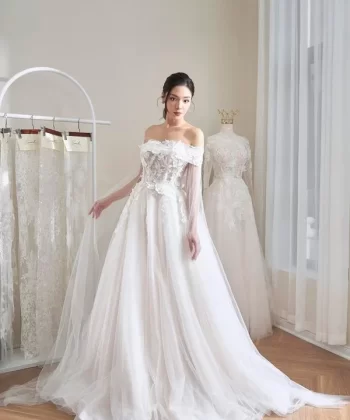 MÂY COLLECTION 2023-2024| LOOK 6: Sự Kết Hợp Hoàn Hảo Của Họa Tiết Hoa 3D và Chất Liệu Tulle