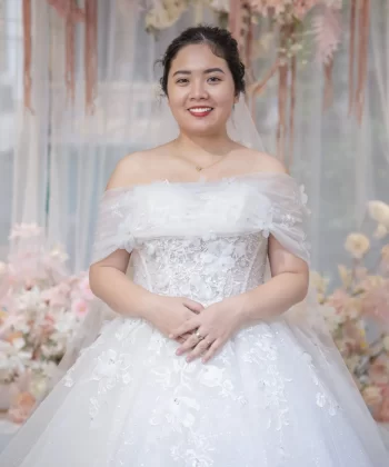 The Joyful Moments of Bride Huong Dung