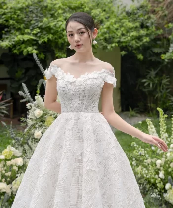 CAMILE Minimalist Dress – Your Go-To Destination for Table Skirt and Minimalist Wedding Dresses in Hanoi