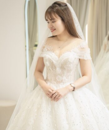 wedding dress