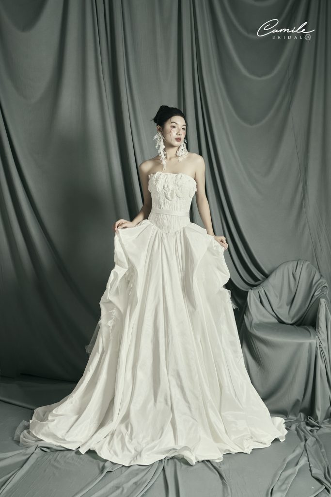 𝐀𝐋𝐈𝐂𝐈𝐀 𝐂𝐎𝐋𝐋𝐄𝐂𝐓𝐈𝐎𝐍: 𝐋𝐎𝐎𝐊 𝟐