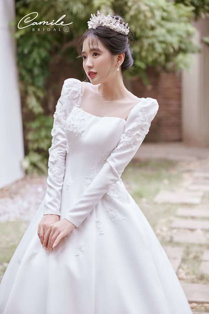 Thuê váy cưới đẹp ở đâu chất lượng và giá tốt nhất tại Hà Nội?