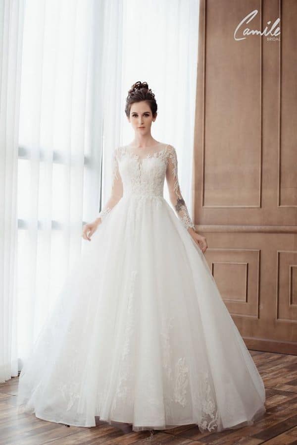 váy cưới đơn giản sang trọng 12 Mẫu váy cưới đơn giản sang trọng cho cô dâu nhẹ nhàng