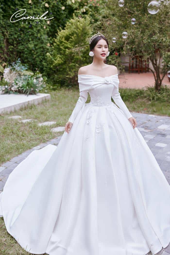 2020 Mẫu áo váy cưới đơn giản đẹp tinh tế sang trọng mà thanh lịch