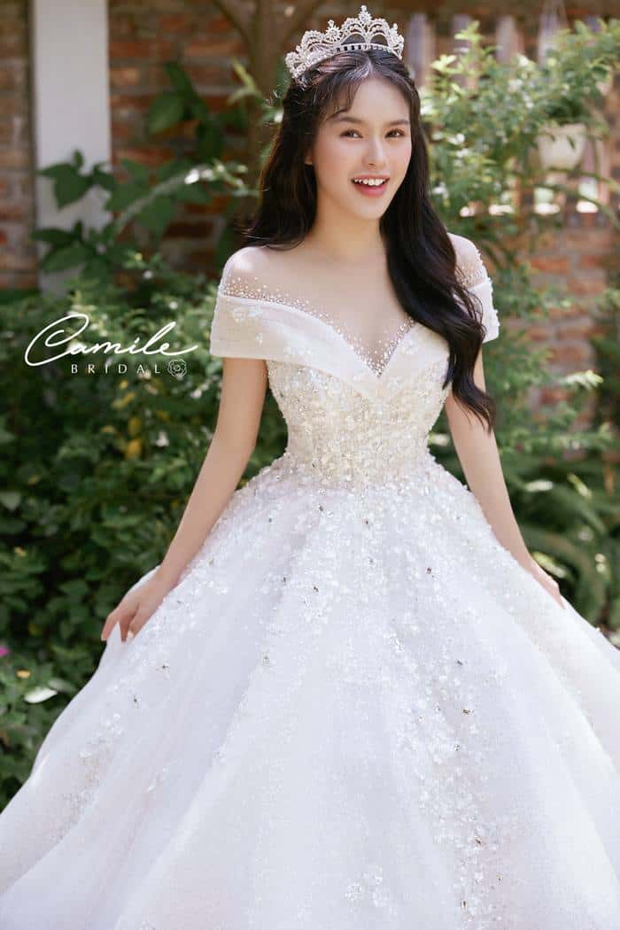 Vẻ đẹp cổ điển và sang trọng của váy cưới vintage xu hướng năm 2023 — CALLA  BRIDAL