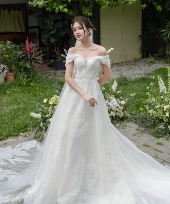 Look 3 of Váy Tiệc - Thổi bùng phong cách cùng Camile Minimalist Dress