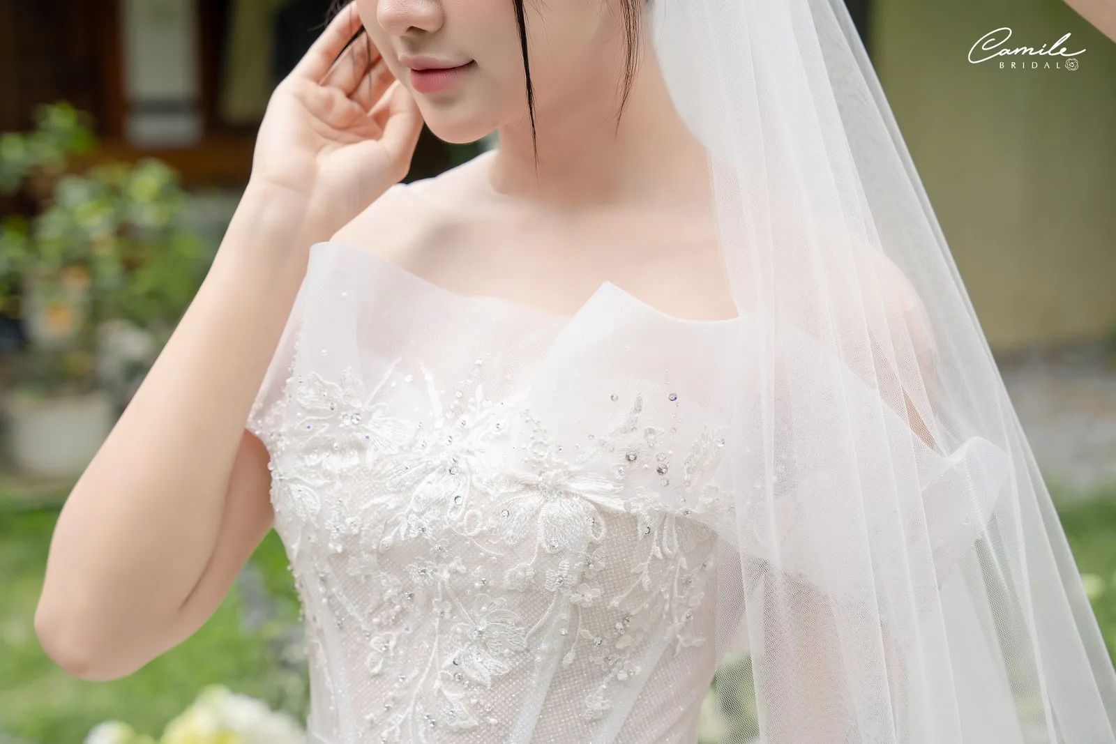 VÁY ĐI BÀN, DỰ TIỆC, VÁY CƯỚI TỐI GIẢN