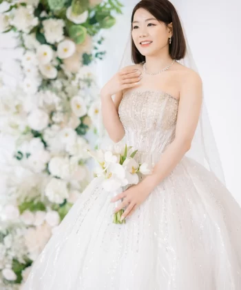 Thiết kế thời trang váy cưới Cô dâu Đoàn Thuỳ Dương tỏa sáng tại Camile Bridal