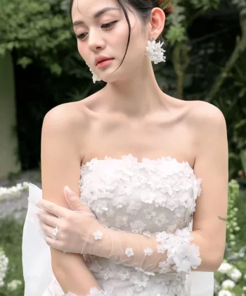 Look 11 - Sự Kết Hợp Hoàn Hảo Giữa Thanh Lịch Và Hiện Đại Cho Cô Dâu Gen Z