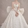 Look 8 - Scarllet Collection: Đầm Cưới Quyến Rũ, Phong Cách Nữ Hoàng Sang Trọng