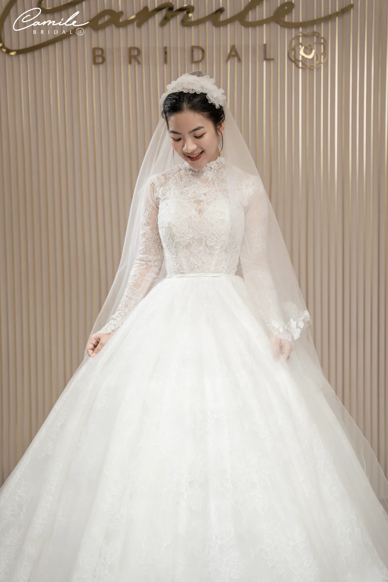 Thiết Kế May Đo Váy Cưới Cô Dâu Minh Anh (11)