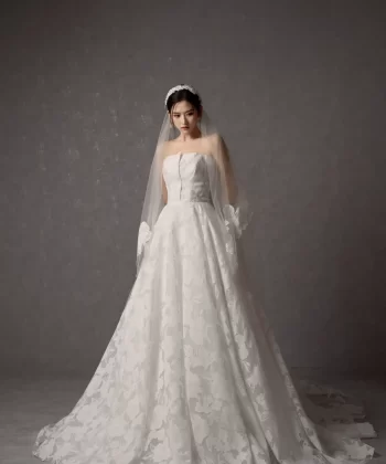 𝐋𝐨𝐨𝐤 𝟎𝟗 𝐨𝐟 𝐂𝐚𝐭𝐡𝐞𝐫𝐢𝐧𝐞 𝐂𝐨𝐥𝐥𝐞𝐜𝐭𝐢𝐨𝐧 - Váy Cưới Tinh Tế Dành Cho Cô Dâu Yêu Phong Cách Cổ Điển Và Hiện Đại