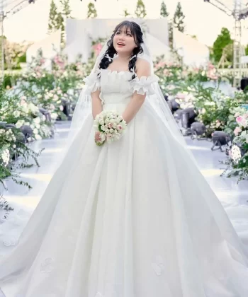 Look 8 of Bigsize - Váy cưới trễ vai dáng công chúa