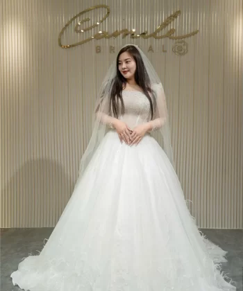 Look 2 of Bigsize - Váy cưới dài tay đính ngọc dành cho cô dâu bigsize