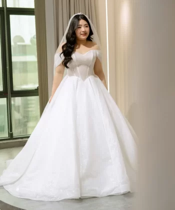Look 4 of Bigsize - Váy cưới trễ vai dáng công chúa lấp lánh