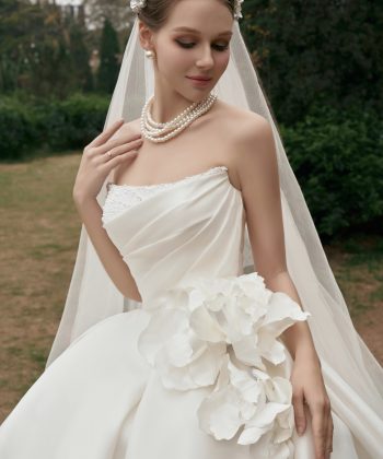 𝐋𝐨𝐨𝐤 𝟎𝟐 𝐨𝐟 𝐋𝐚 𝐑𝐨𝐬𝐞́ 𝐂𝐨𝐥𝐥𝐞𝐜𝐭𝐢𝐨𝐧 – Vẻ Đẹp Lộng Lẫy Và Đầy Sức Hút Của Một Nàng Công Chúa Hiện Đại