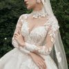 Look 14 of La Rosé Collection – Vẻ Đẹp Kinh Điển Mang Hơi Thở Thời Đại