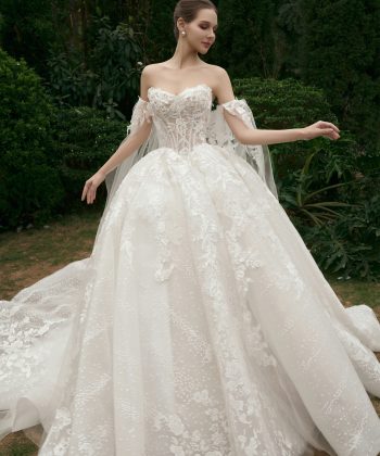 Look 07 of La Rosé Collection – Lấp Lánh Như Nữ Hoàng Trong Mọi Ánh Nhìn