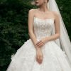 Look 21 of La Rosé Collection – Lấp Lánh Tinh Khôi, Kiêu Sa Đầy Quyến Rũ