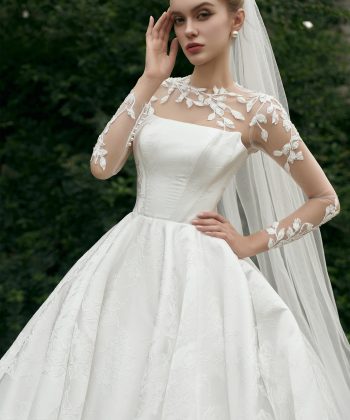 Look 15 of La Rosé Collection – Thanh Khiết Và Quyến Rũ Tựa Ánh Bình Minh