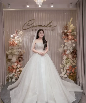 May Đo Váy Cưới Cô Dâu Hương Quỳnh