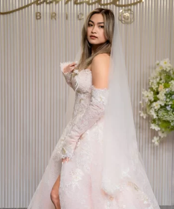 Custom-made wedding dresses for bride Thesa
